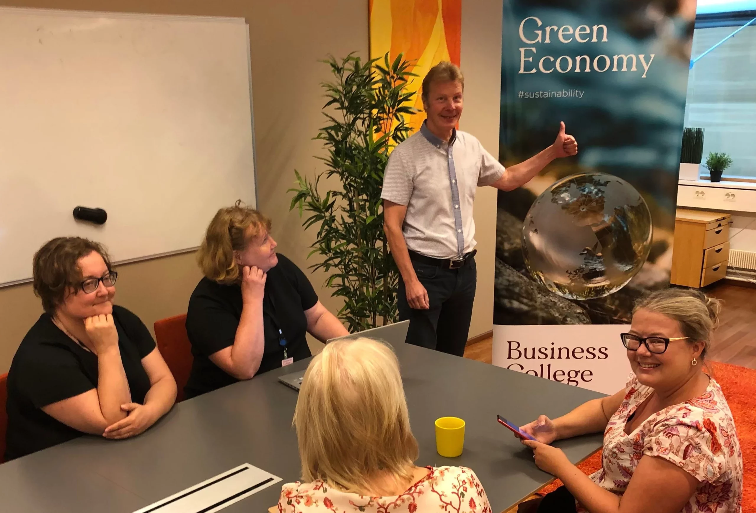 vastuullinen-helsinki-business-college-oy-business-college-helsinki